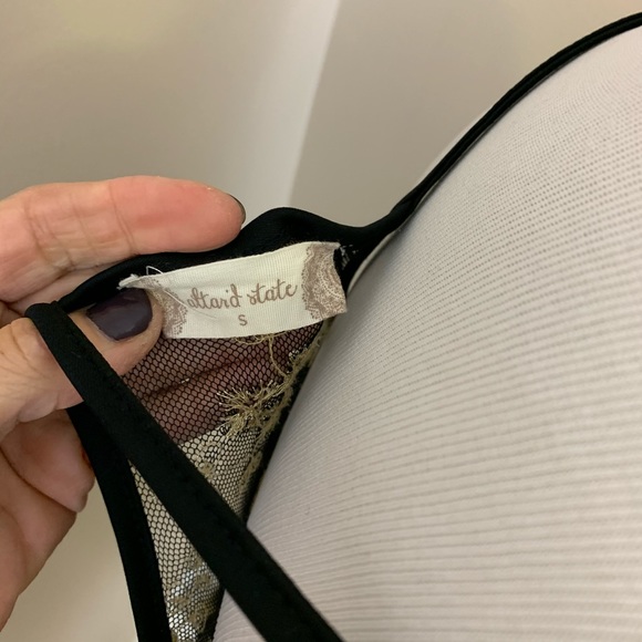 Altar’d State black & gold mesh tank top size S - Picture 7 of 7